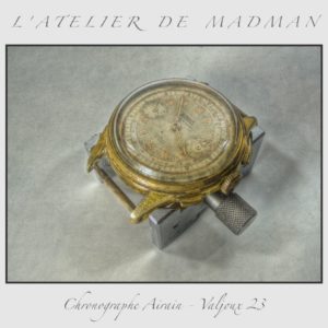 Quelques photos artistiques de cette montre avant restauration.