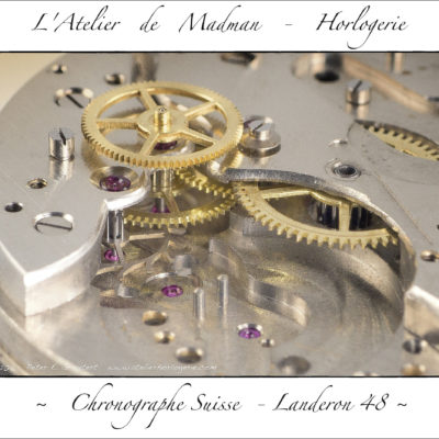 La roue entraineuse du chronographe, au-dessus de la roue de seconde.